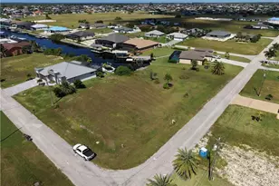 516 NW 33rd Ave, Cape Coral, FL 33993 - Photo 18