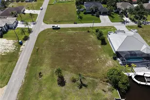 516 NW 33rd Ave, Cape Coral, FL 33993 - Photo 16