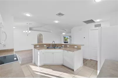 615 Chavers St, Lehigh Acres, FL 33974 - Photo 16