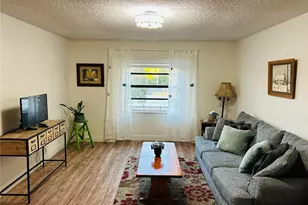 12620 Kenwood Ln, Fort Myers, FL 33907 - Photo 2