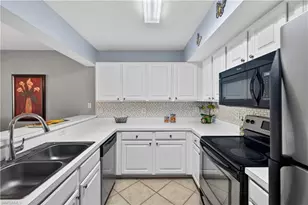 4122 Residence Drive, Fort Myers, FL 33901 - Photo 14