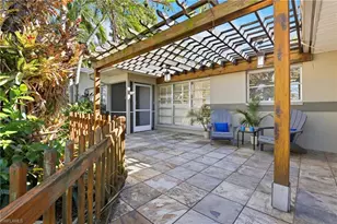 1432 Windsor Ct, Cape Coral, FL 33904 - Photo 26