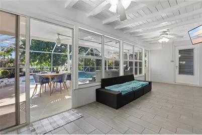 1432 Windsor Ct, Cape Coral, FL 33904 - Photo 18