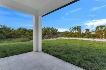 733 Cadis St E, Lehigh Acres, FL 33974 - Photo 22