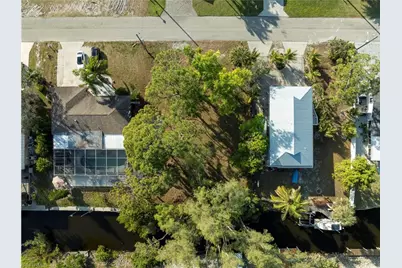 27290 J C Ln, Bonita Springs, FL 34135 - Photo 2