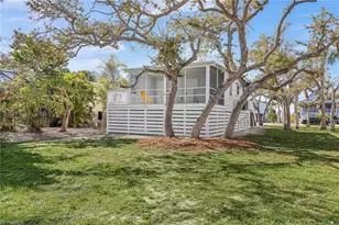 5731 Lauder St, Fort Myers Beach, FL 33931 - Photo 28