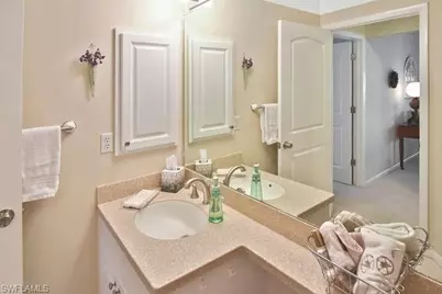 2301 McGregor Park Cir, Fort Myers, FL 33908 - Photo 18