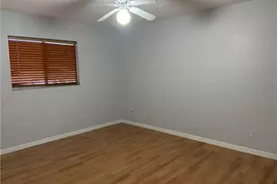 2002 SW 15th Pl, Cape Coral, FL 33991 - Photo 6