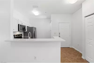 15401 Bellamar Cir #621, Fort Myers, FL 33908 - Photo 8