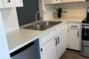 4232 Tamargo Dr, New Port Richey, FL 34652 - Photo 2