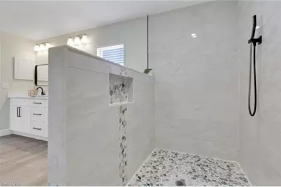 419 NW 3rd St, Cape Coral, FL 33993 - Photo 18