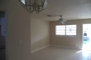 11411 Linda Loma Dr, Fort Myers, FL 33908 - Photo 2