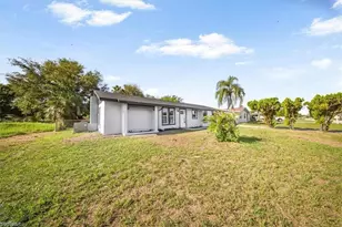 1436 SE 25th Terrace, Cape Coral, FL 33904 - Photo 2