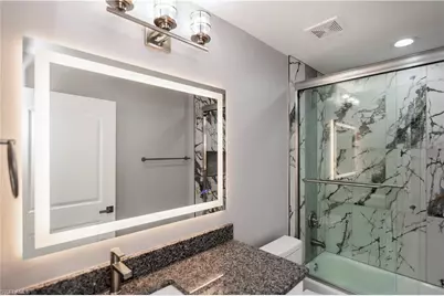 3318 Clearview Cir, Labelle, FL 33935 - Photo 8