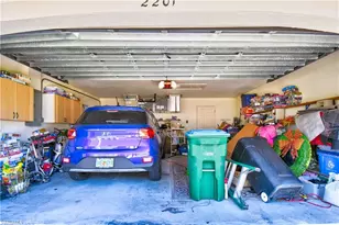 2201 SE 17th Pl, Cape Coral, FL 33990 - Photo 34