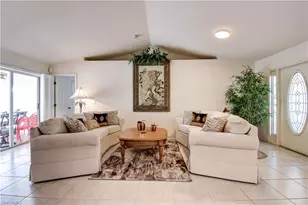 2201 SE 17th Pl, Cape Coral, FL 33990 - Photo 2