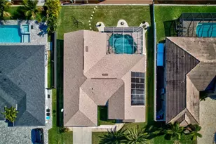 2201 SE 17th Pl, Cape Coral, FL 33990 - Photo 44