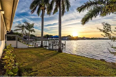 5030 Harborage Dr, Fort Myers, FL 33908 - Photo 38