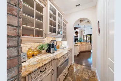 1265 Canterbury Dr, Fort Myers, FL 33901 - Photo 18