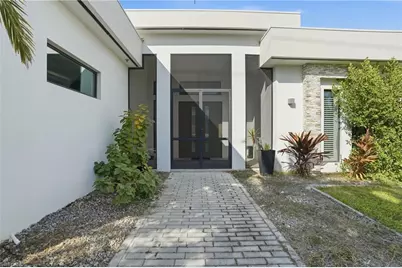 1815 Cape Coral Pkwy W, Cape Coral, FL 33914 - Photo 2