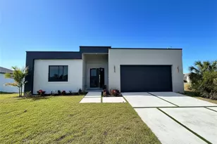 3544 NW 41st Pl, Cape Coral, FL 33993 - Photo 2