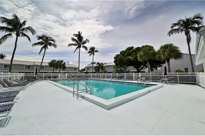 18034 San Carlos Blvd #102, Fort Myers Beach, FL 33931 - Photo 32