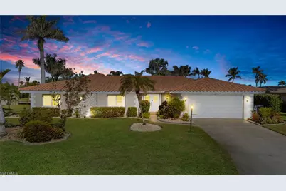 1011 S Town and River Dr, Fort Myers, FL 33919 - Photo 4