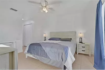 1110 NE 6th Pl, Cape Coral, FL 33909 - Photo 18