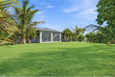 110 SE 39th St, Cape Coral, FL 33904 - Photo 34