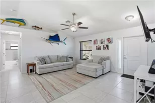 110 SE 39th St, Cape Coral, FL 33904 - Photo 6