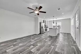 3162 Mercury Ln, North Fort Myers, FL 33903 - Photo 6