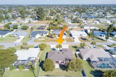 406 SE 22nd St, Cape Coral, FL 33990 - Photo 8