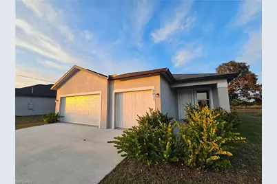 9011 Penny Cir, Labelle, FL 33935 - Photo 1