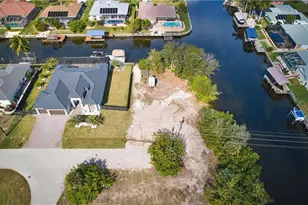 201 SW 40th St, Cape Coral, FL 33914 - Photo 22