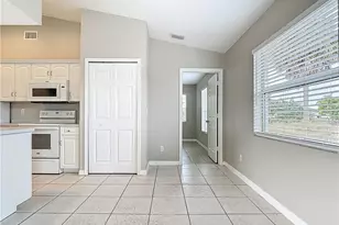 4034 29th St SW, Lehigh Acres, FL 33976 - Photo 10