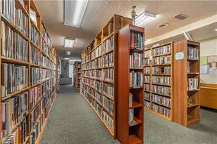 1828 Pine Valley Dr, Fort Myers, FL 33907 - Photo 30