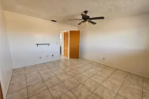 1221 SE 46th Ln, Cape Coral, FL 33904 - Photo 10