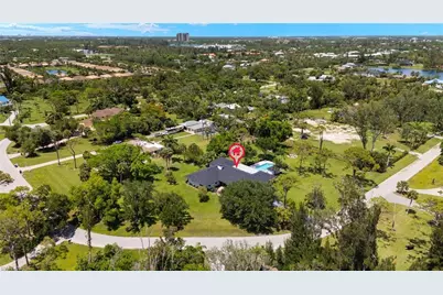3571 Heritage Ln, Fort Myers, FL 33908 - Photo 4