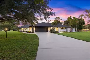 3571 Heritage Ln, Fort Myers, FL 33908 - Photo 2