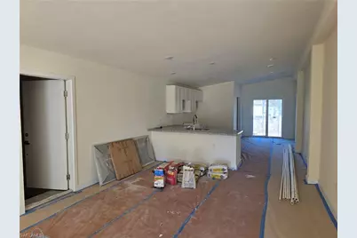 3030 39th St SW, Lehigh Acres, FL 33976 - Photo 6