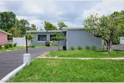 4370 Deleon St, Fort Myers, FL 33901 - Photo 1