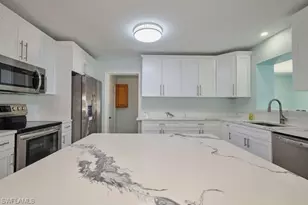 4370 Deleon St, Fort Myers, FL 33901 - Photo 10