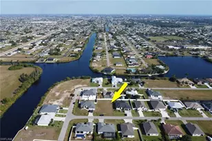 127 SW 31st Pl, Cape Coral, FL 33991 - Photo 6
