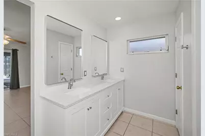 2201 SE 10th Ave, Cape Coral, FL 33990 - Photo 20