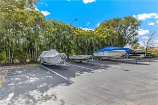 8162 Country Rd, Fort Myers, FL 33919 - Photo 12