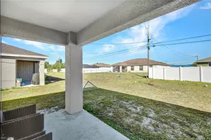 3823 SW 8th Ct, Cape Coral, FL 33914 - Photo 20