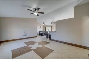 2102 NE 17th Ave, Cape Coral, FL 33909 - Photo 8