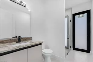 1015 SW 8th Ct, Cape Coral, FL 33991 - Photo 20