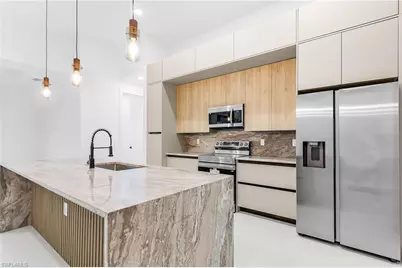 1015 SW 8th Ct, Cape Coral, FL 33991 - Photo 8