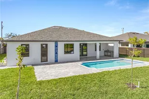 1015 SW 8th Ct, Cape Coral, FL 33991 - Photo 32